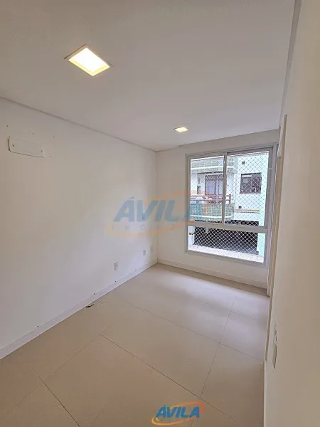 One-bedroom, 40 m² apartment in Florianópolis — photo 13