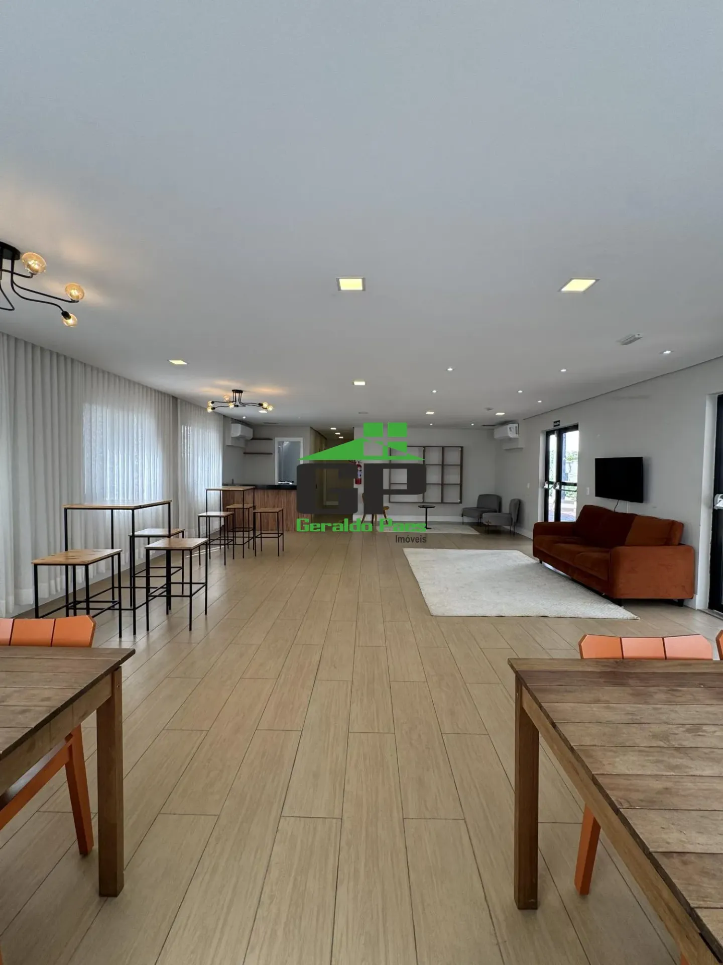 Apartamento para locação com 2 quartos, 1 vaga e varanda — photo 26
