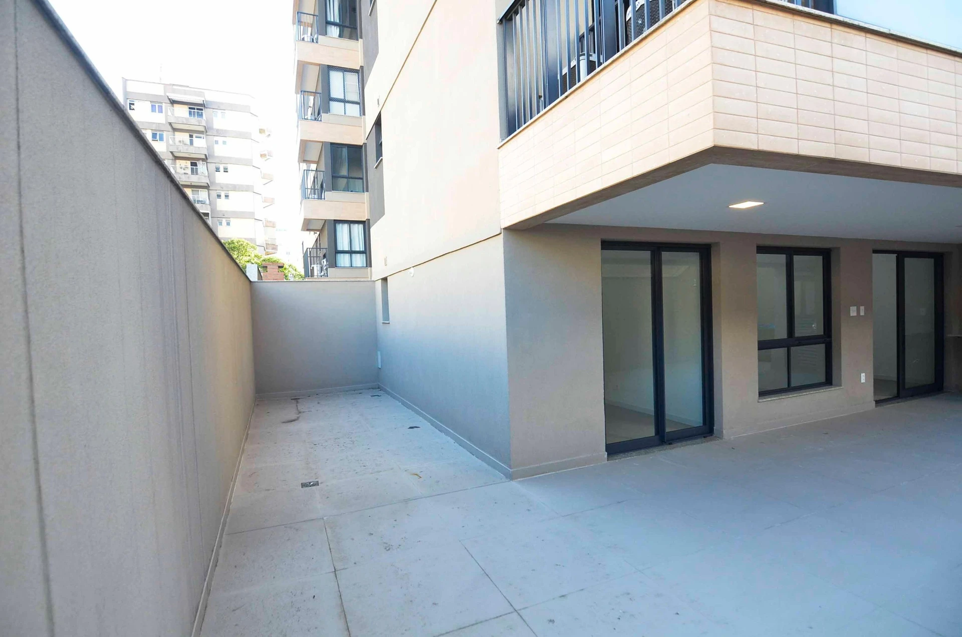 Apartamento de 2 quartos em condomínio com sauna — photo 23