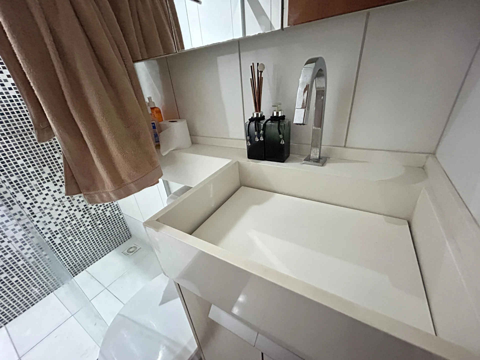 Furnished house with 3 bedrooms and a gas stove kitchen — photo 23