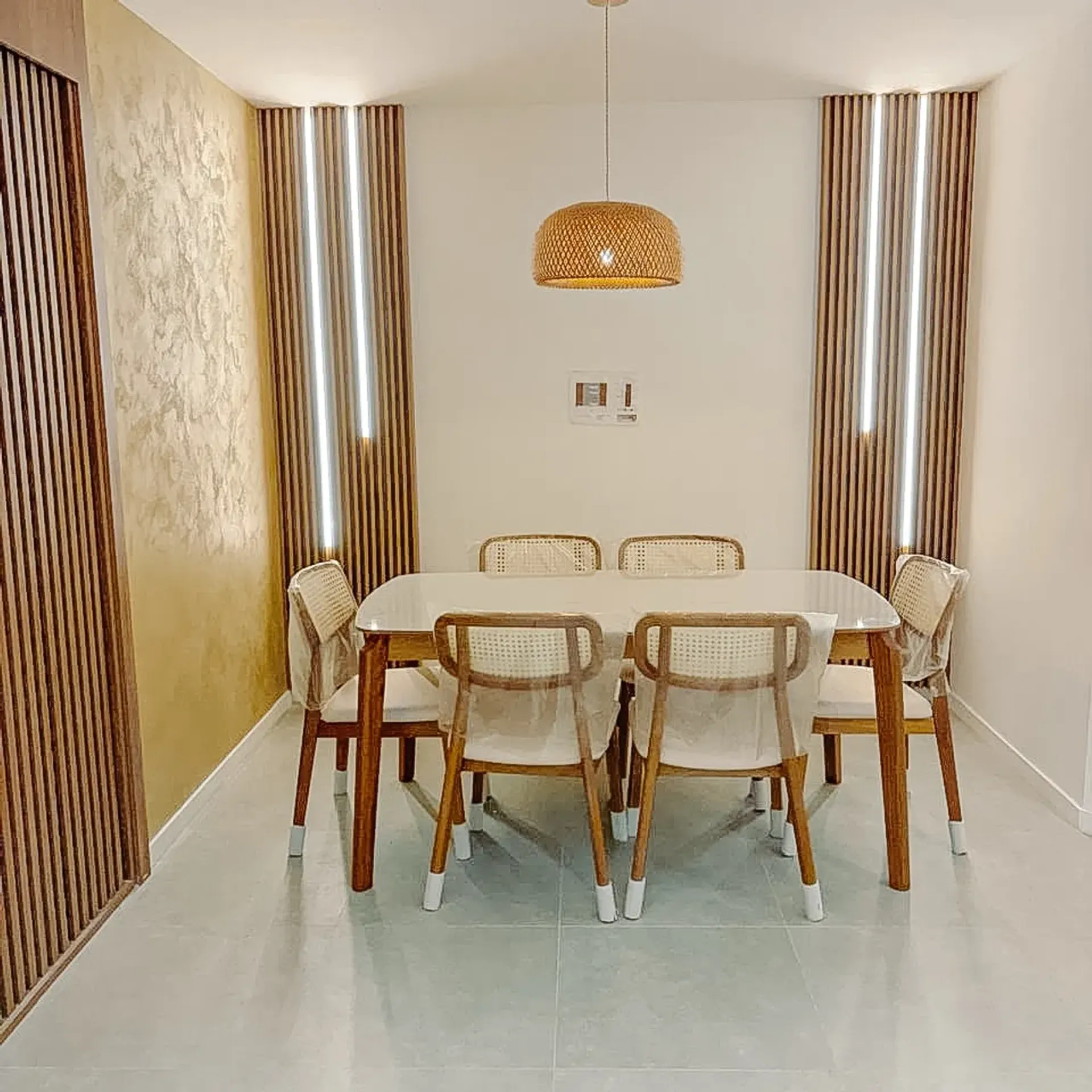 2-bedroom apartment, 1 with its own bathroom, 105 m² — photo 3