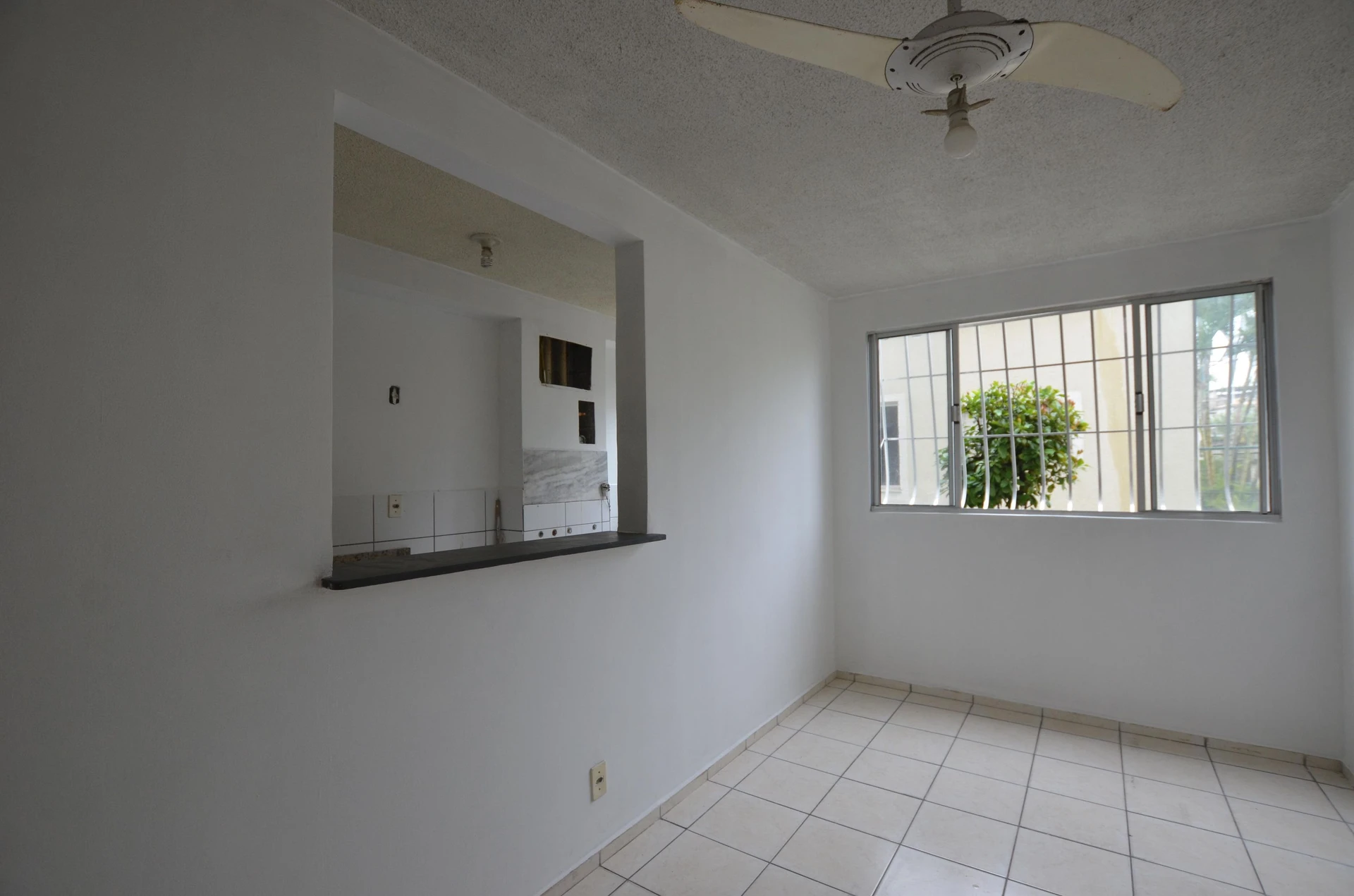 2-bedroom apartment with a private garden — photo 17