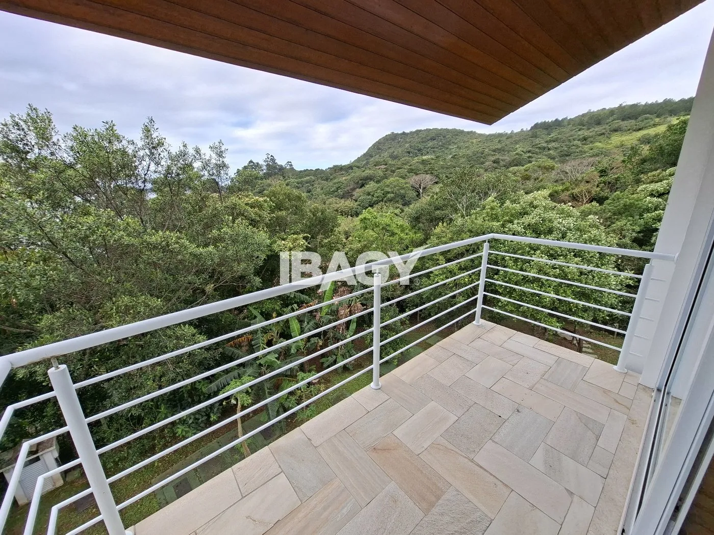 Furnished apartment, 50 m², with floor-to-ceiling windows — photo 16