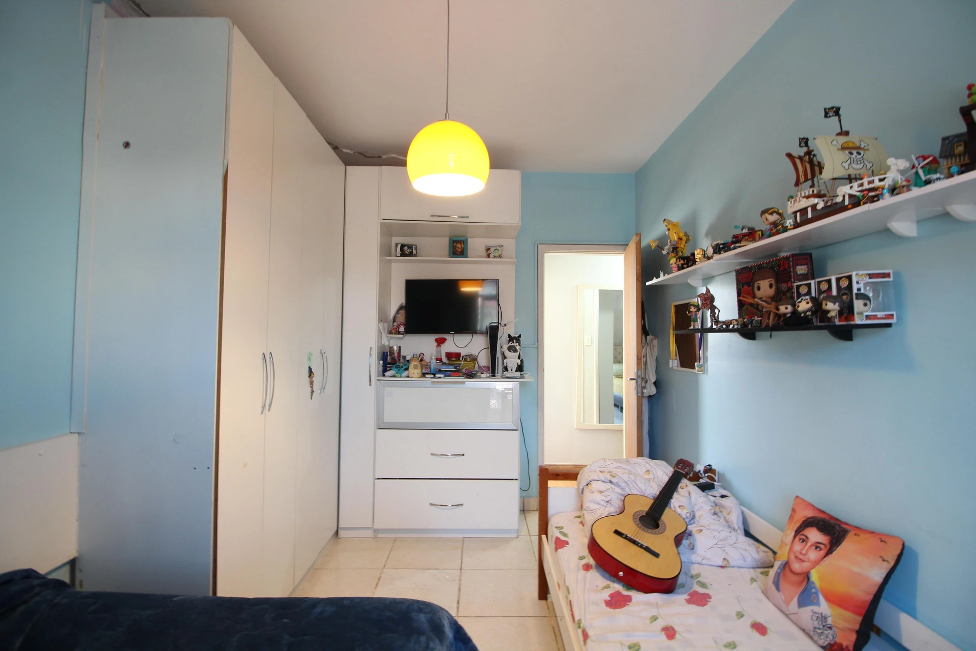 Furnished 2-bedroom apartment with 2 bathrooms — photo 29
