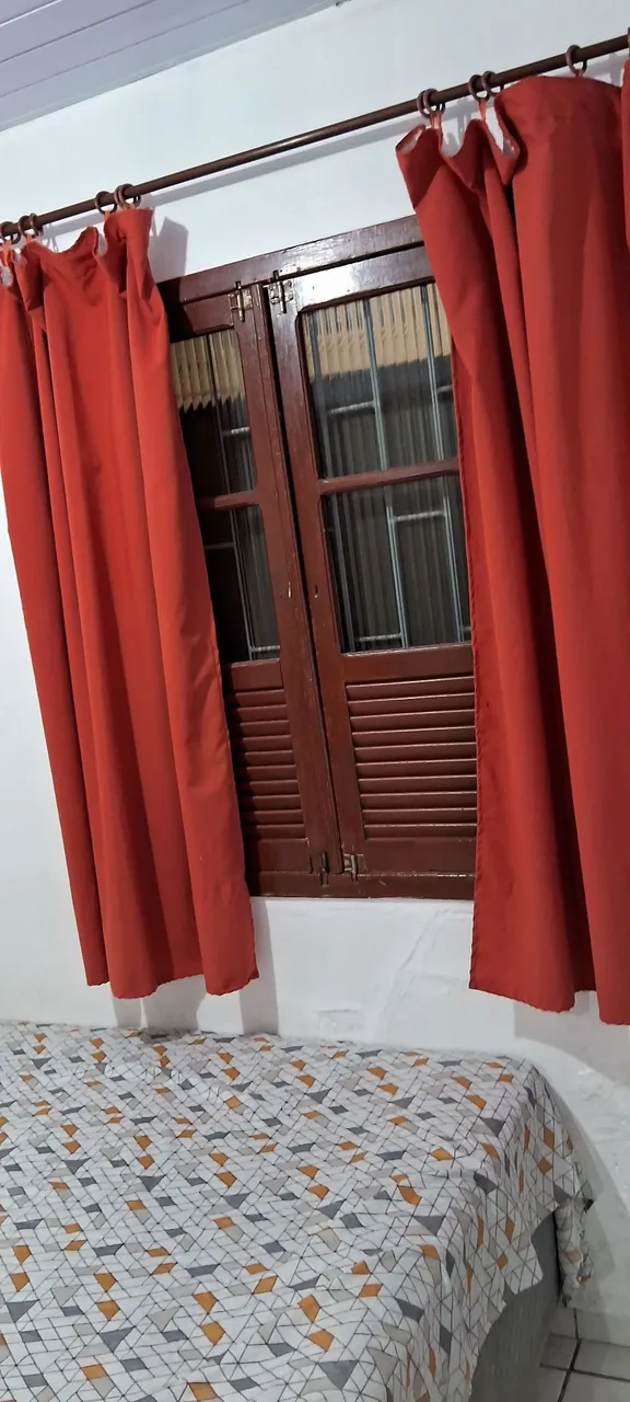 Furnished studio with 1 bedroom and a gas stove kitchen — photo 3