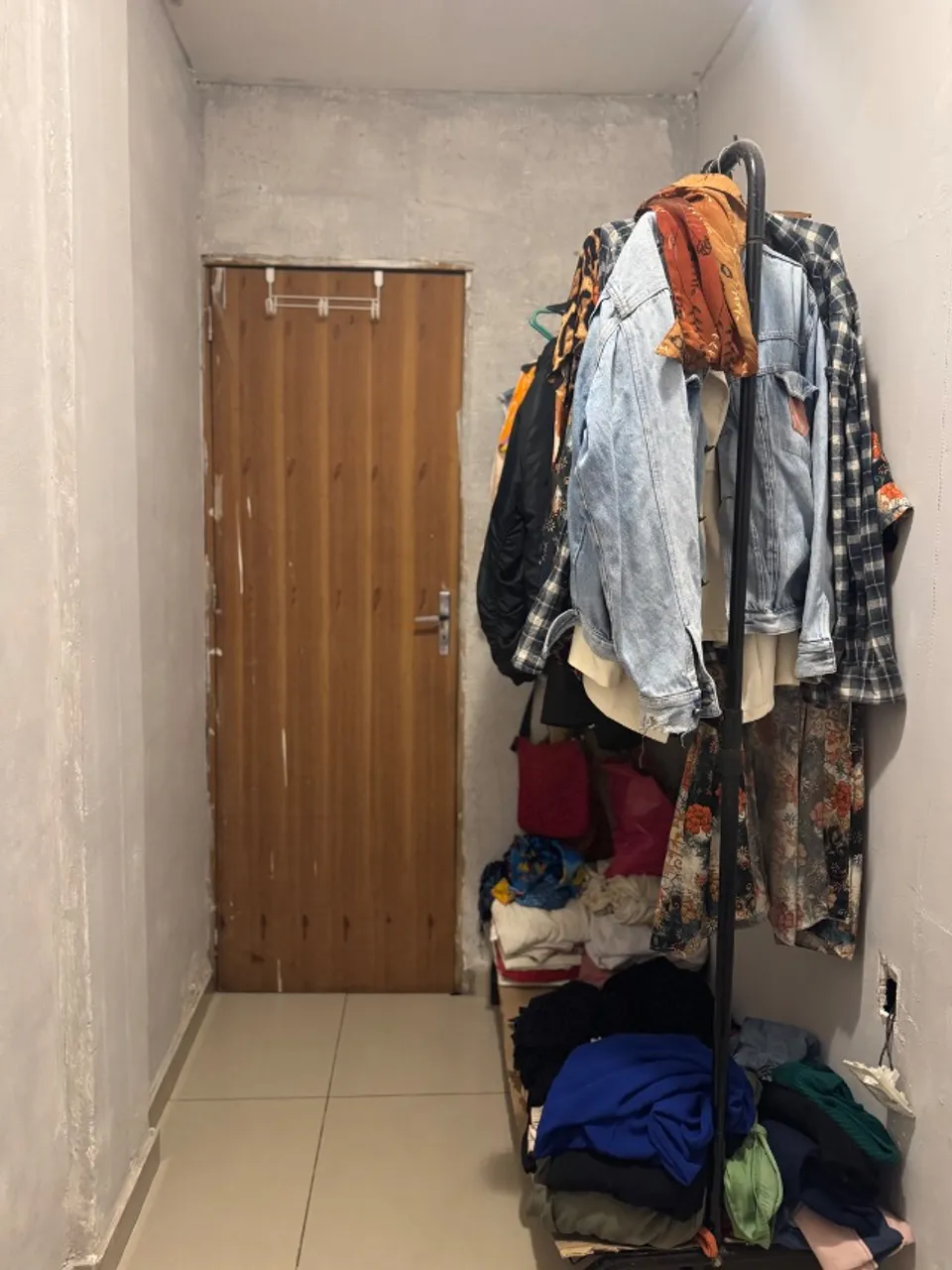 Apartamento mobiliado de 1 quarto com banho em box de vidro — photo 15