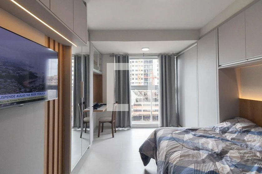 Furnished studio, 20 m², with a home office — photo 9