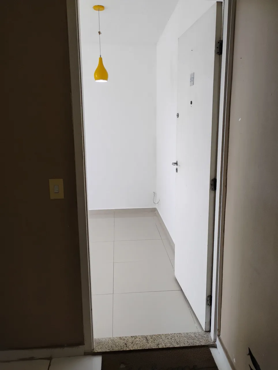 2-bedroom apartment in a building with a gym — photo 17