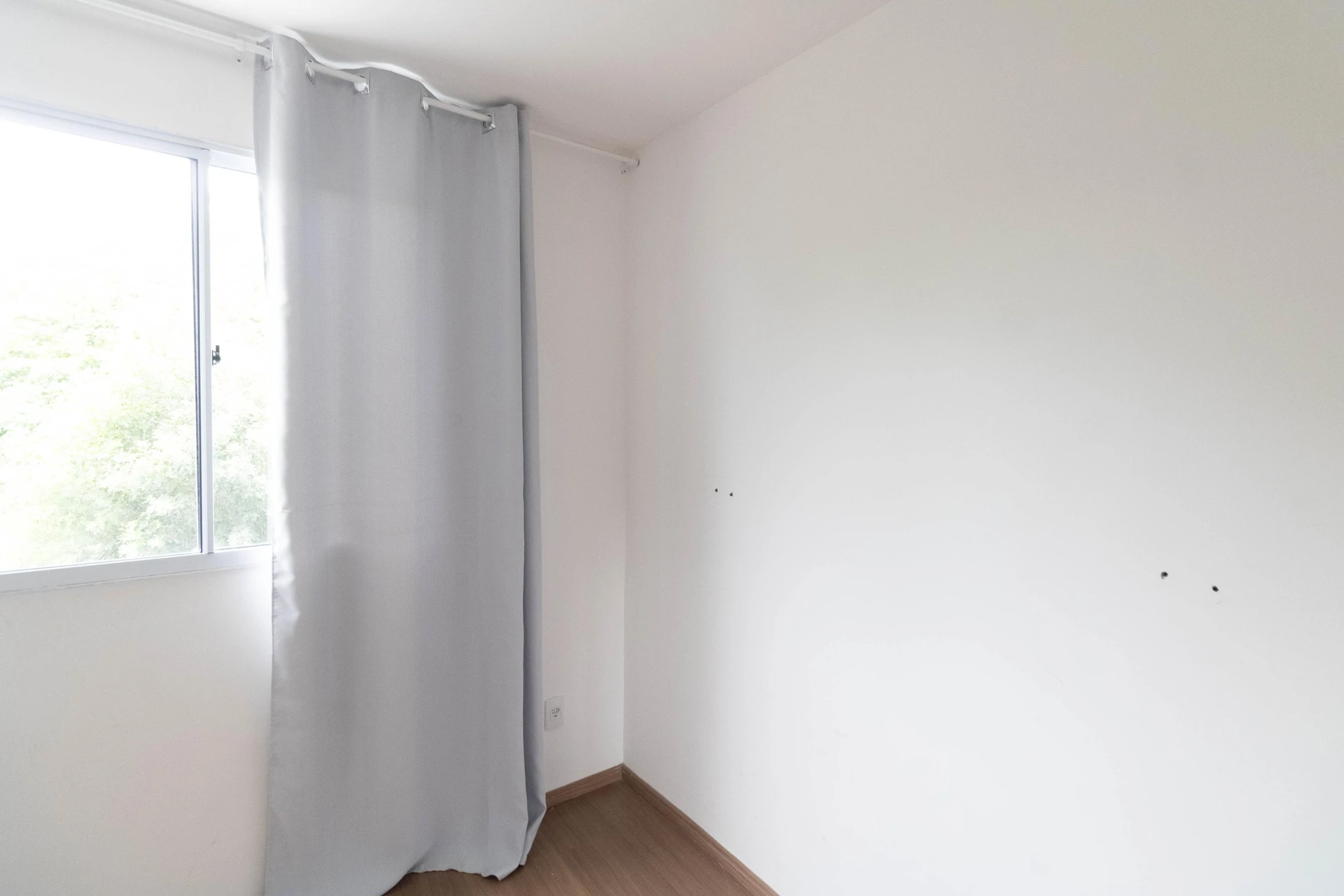 2-bedroom apartment in a building with a gym — photo 36