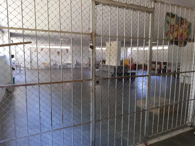 2-bedroom apartment in a building with a pool — photo 18