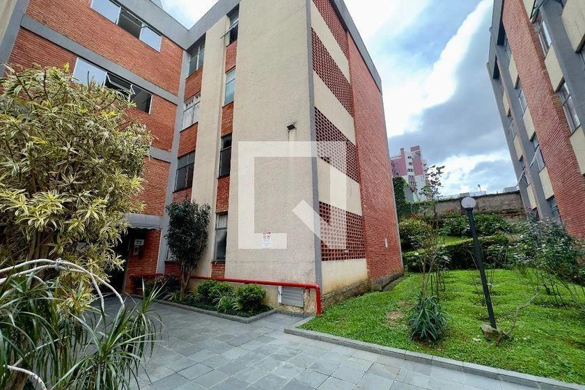 3-bedroom apartment with a home office in Curitiba — photo 4