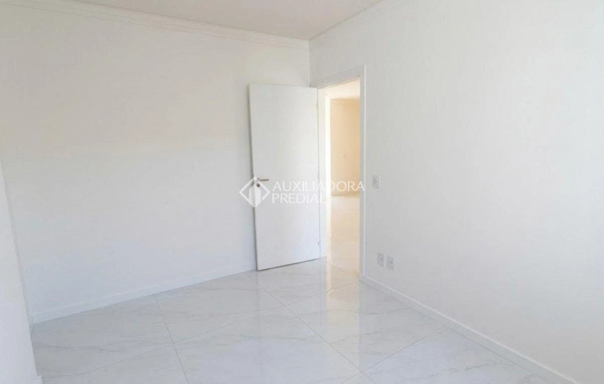 2-bedroom, 56 m² apartment in Florianópolis — photo 3