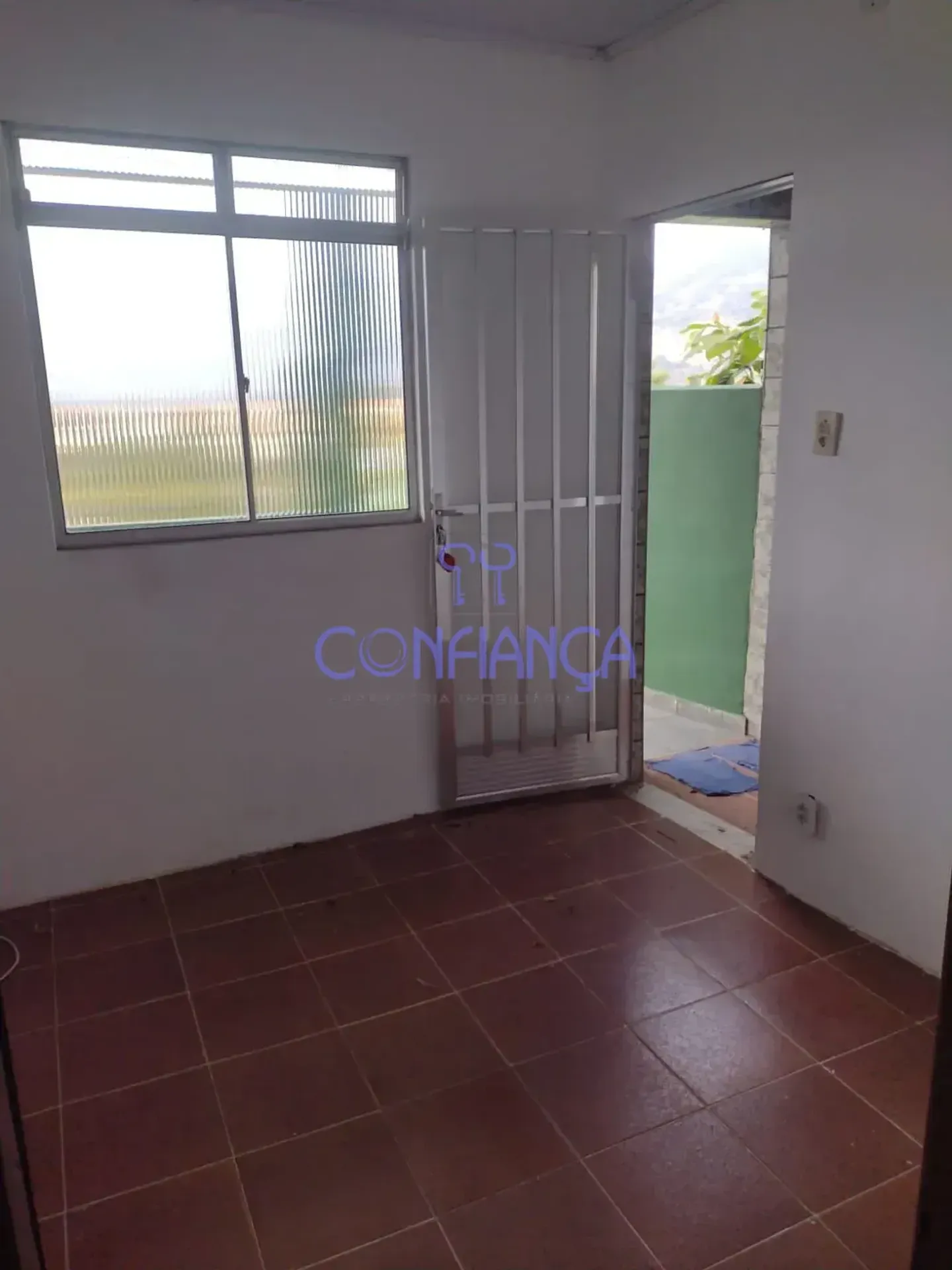 Rental house with 2 bedrooms and 1 bathroom — photo 4