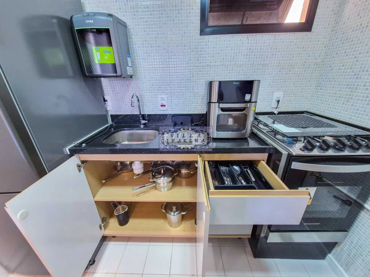 45 m² apartment with 1 en-suite bedroom and balcony — photo 5