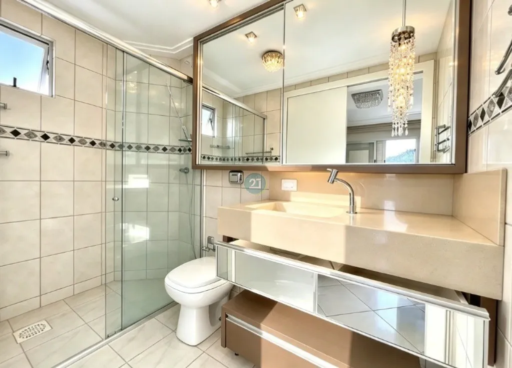 3-bedroom apartment with a grill on the balcony — photo 6