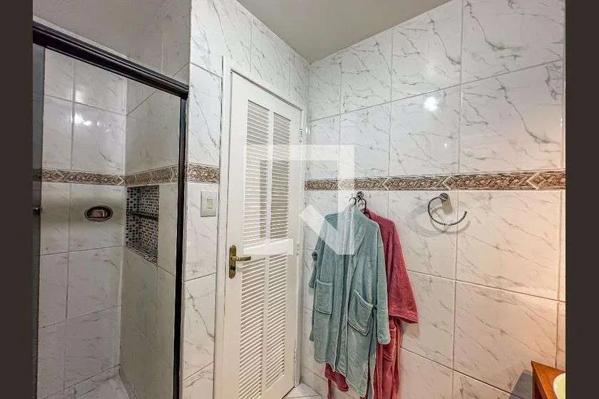45 m² 1-bedroom apartment with 1 parking space — photo 25