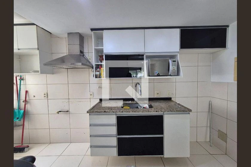 Apartamento mobiliado com 3 quartos e varanda fechada — photo 4