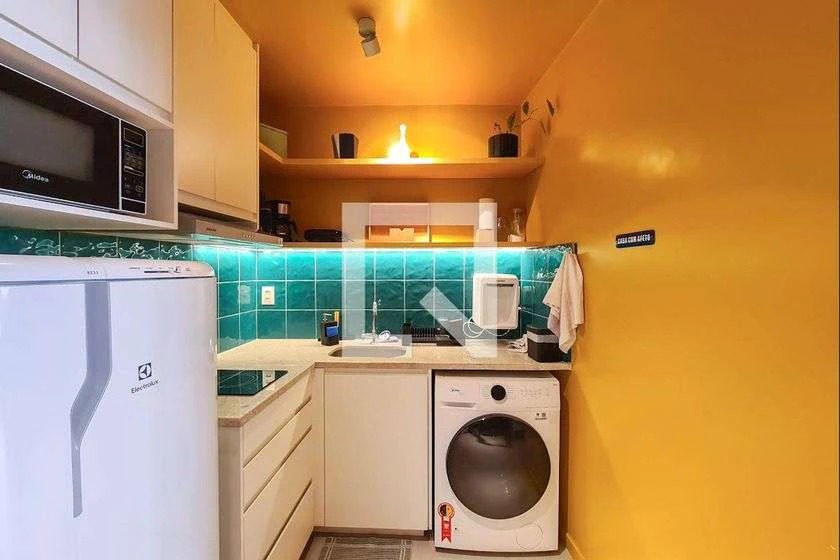 Apartamento mobiliado de 1 quarto e cozinha integrada (31 m²) — photo 22