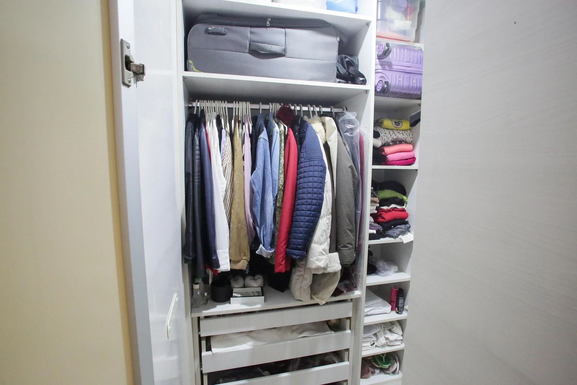 Apartamento mobiliado com 4 quartos e varanda — photo 73