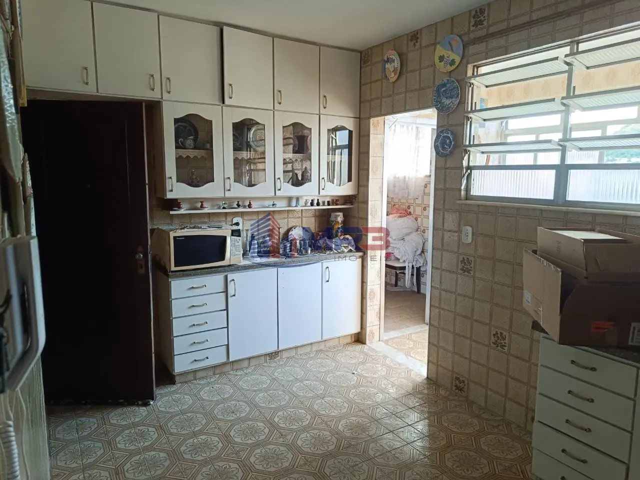 Furnished apartment with 3 bedrooms and a balcony — photo 5