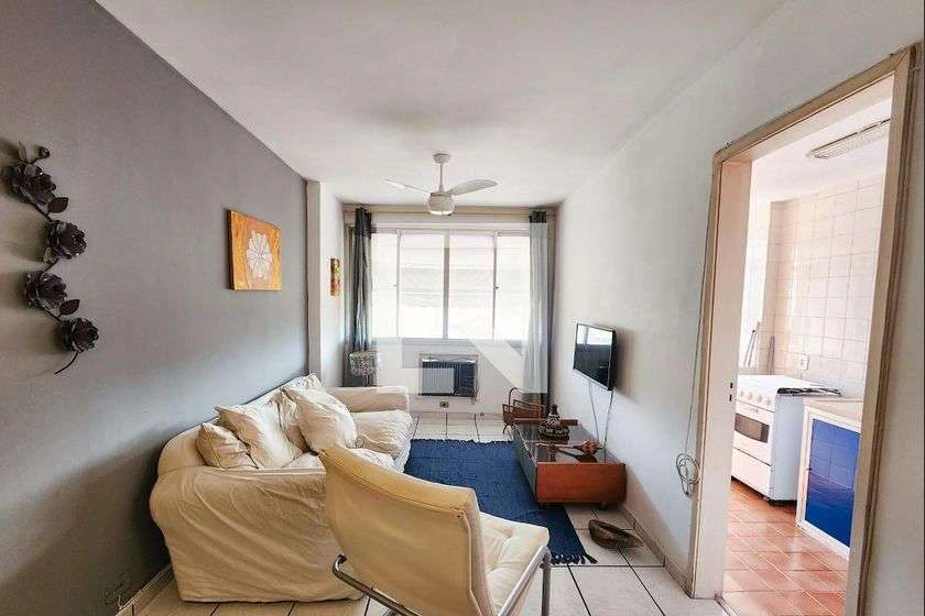 Furnished apartment with 1 bedroom and a balcony