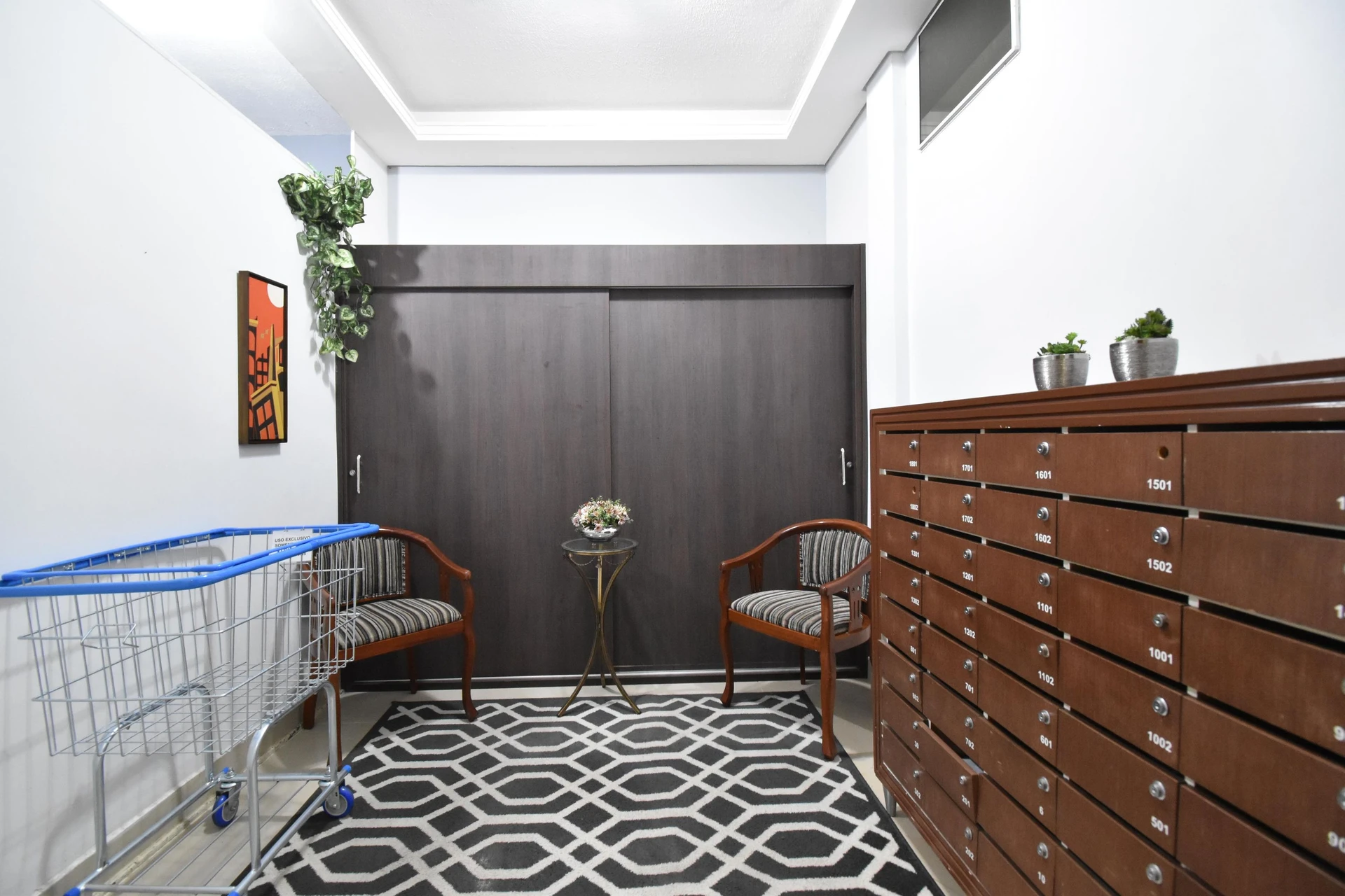 Bañera y 3 dormitorios: departamento de 219 m² — photo 4