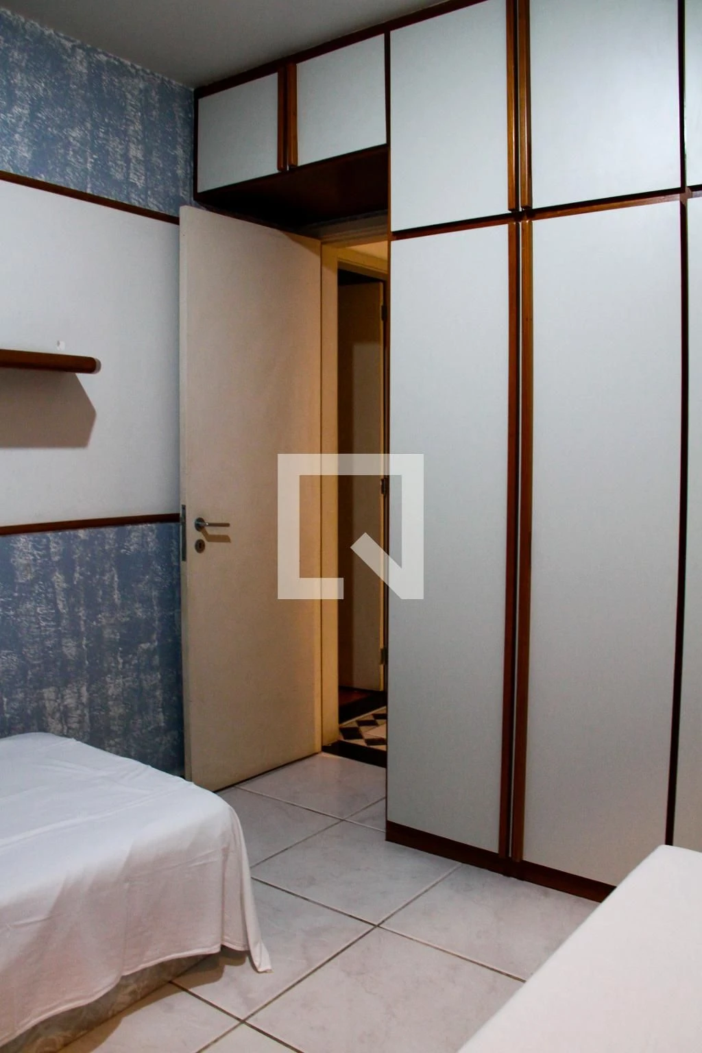 Furnished apartment, 100 m², with a water view — photo 22