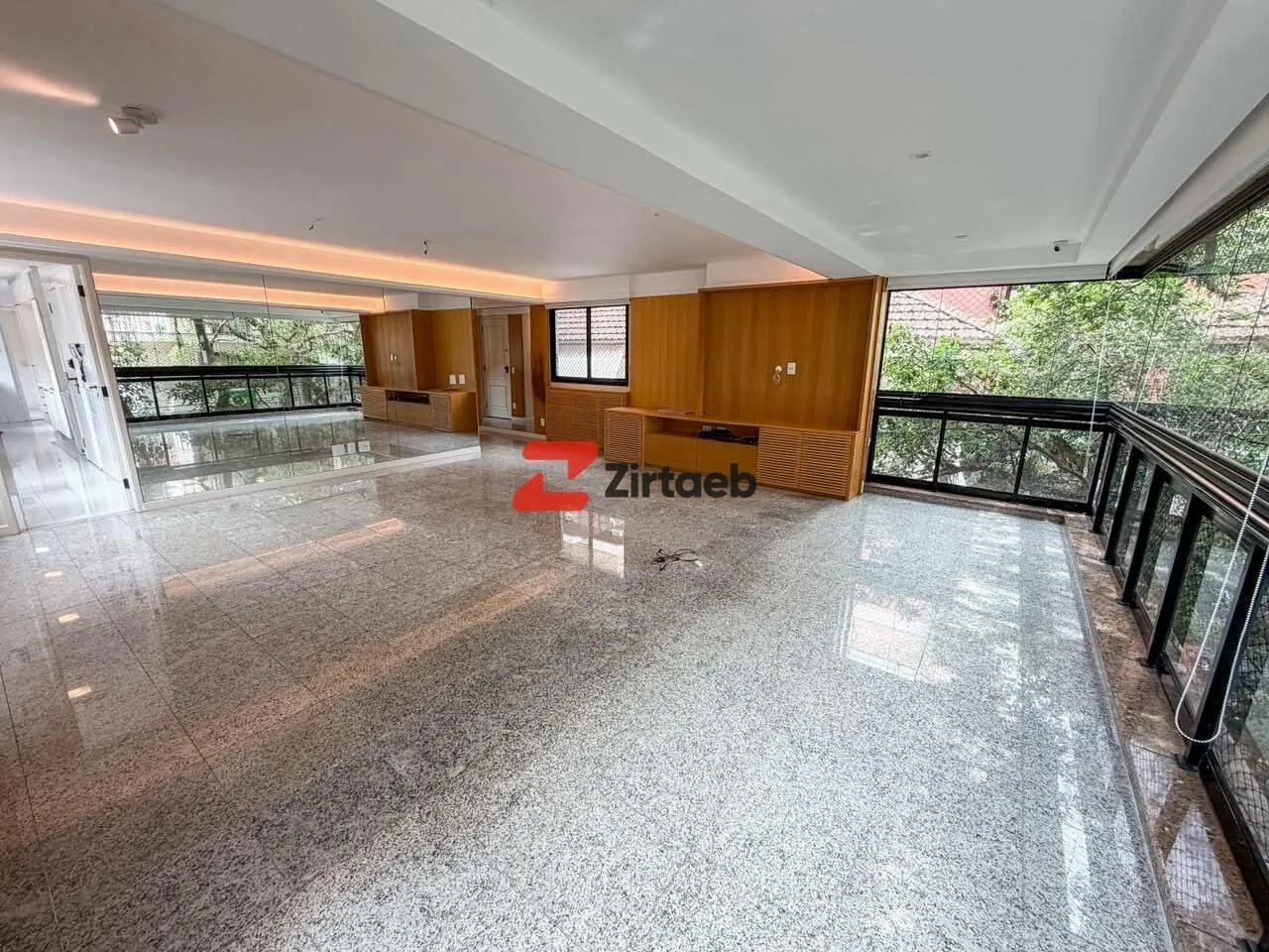 4-bedroom apartment with a walk-in closet in Rio de Janeiro
