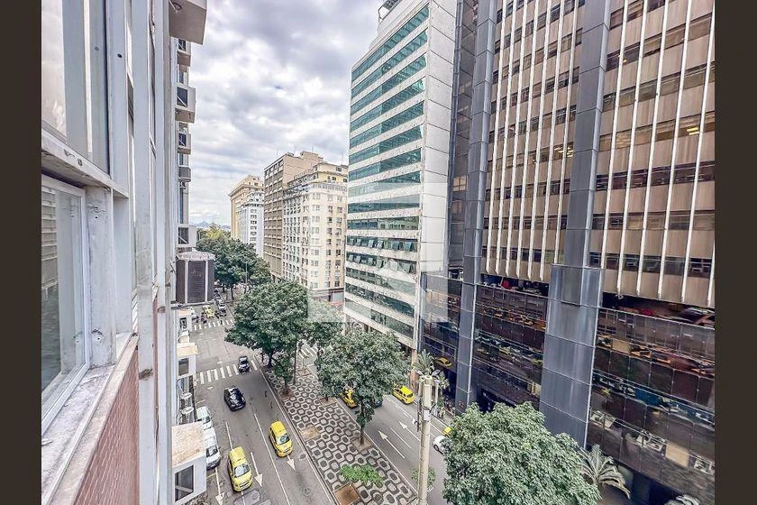 Apartamento mobiliado de 1 quarto com cozinha integrada — photo 36