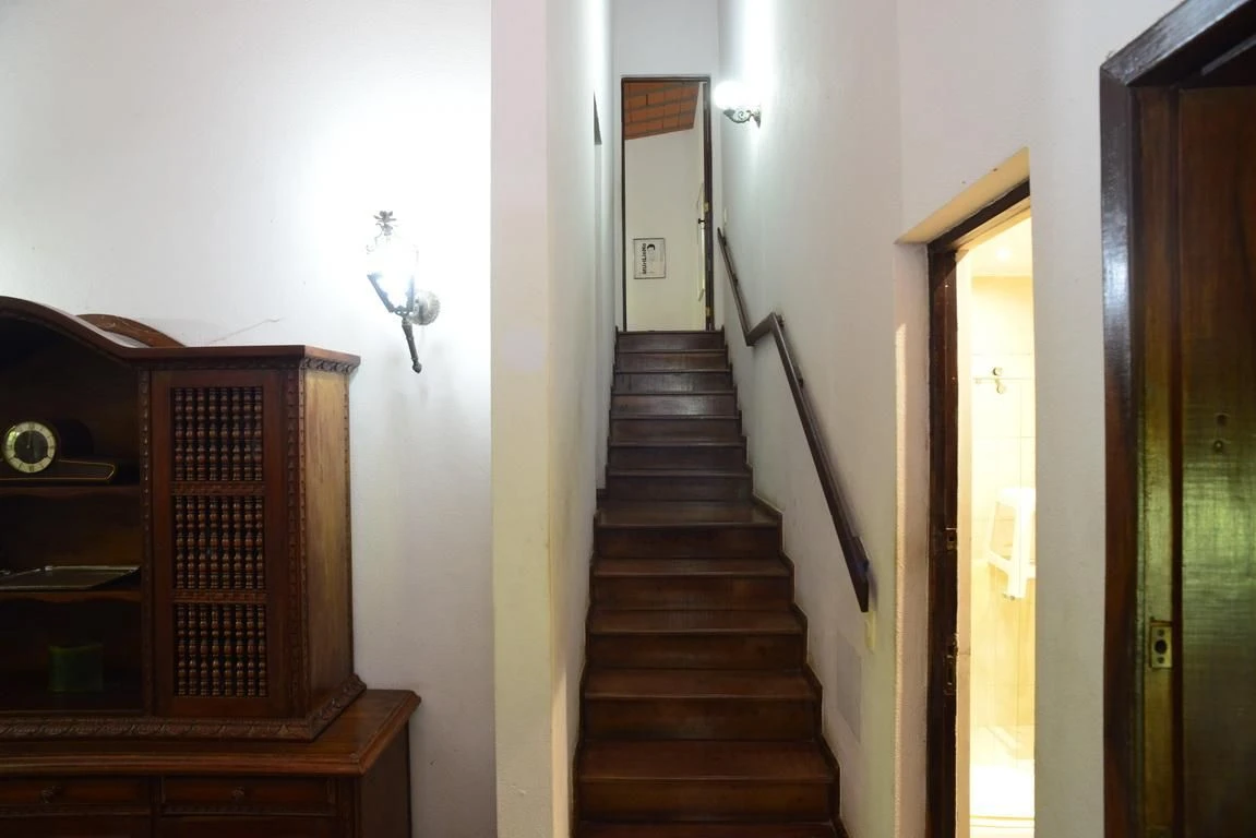 Furnished house, 530 m², with a grill on the balcony — photo 3