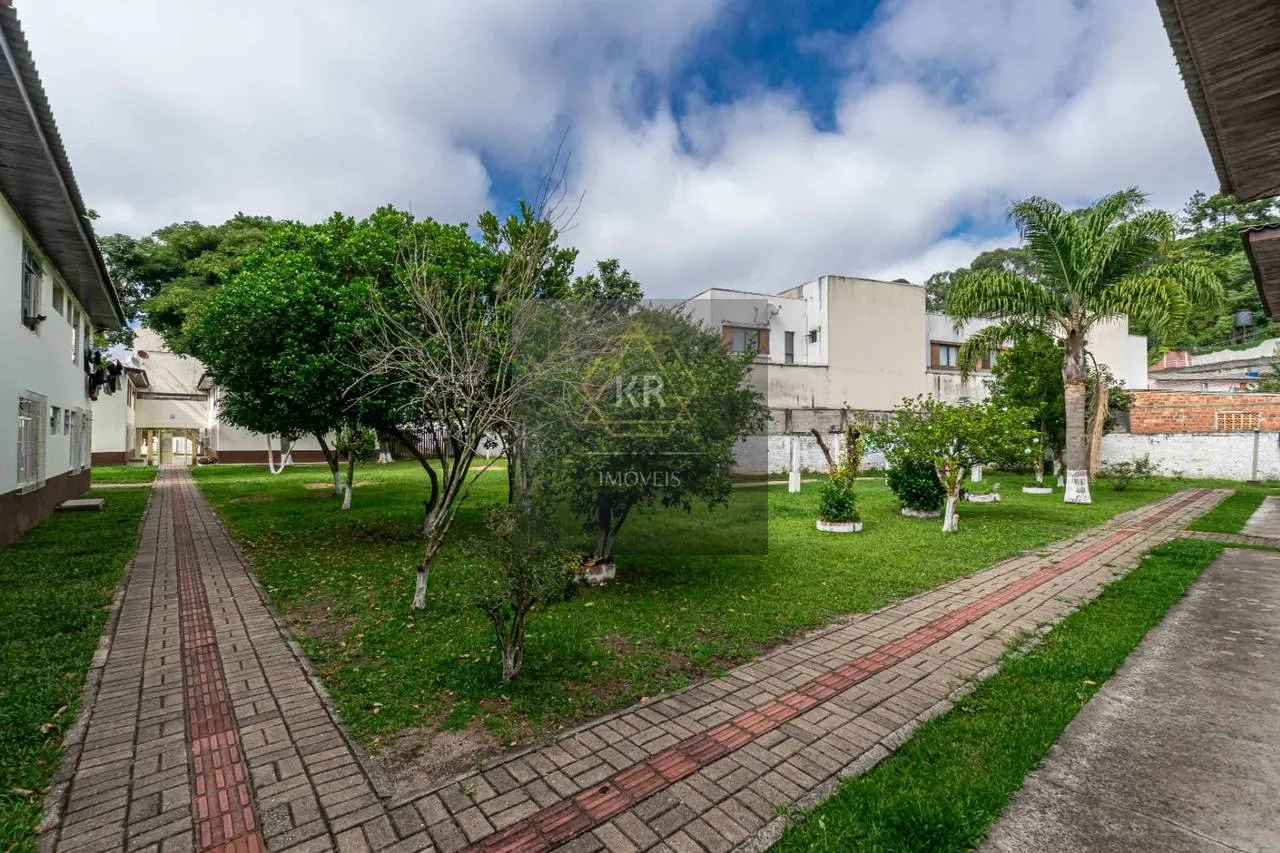 Apartamento com piso de madeira ou laminado, Campo Comprido — photo 21