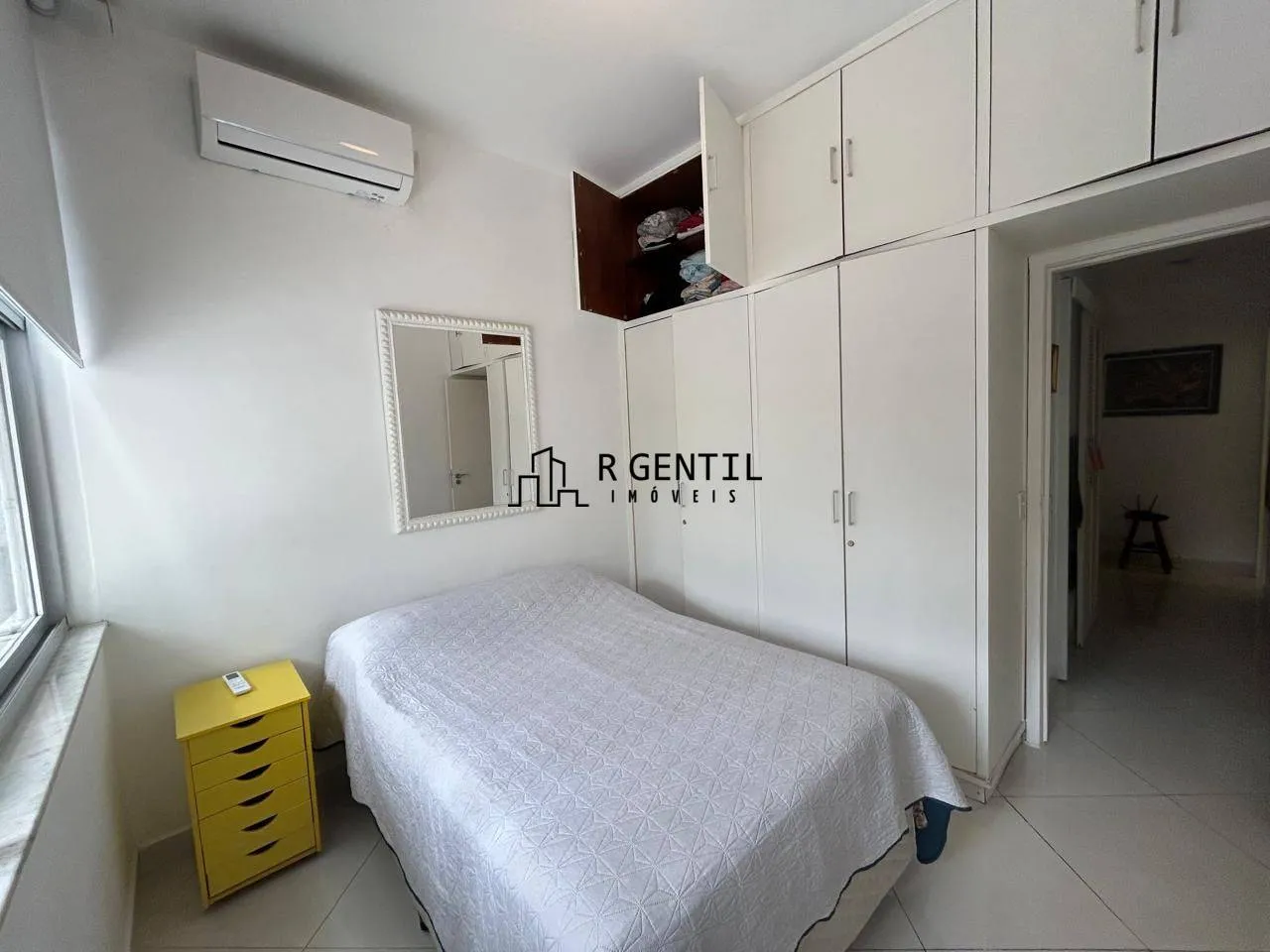 4-bedroom apartment in a building with a sauna — photo 12