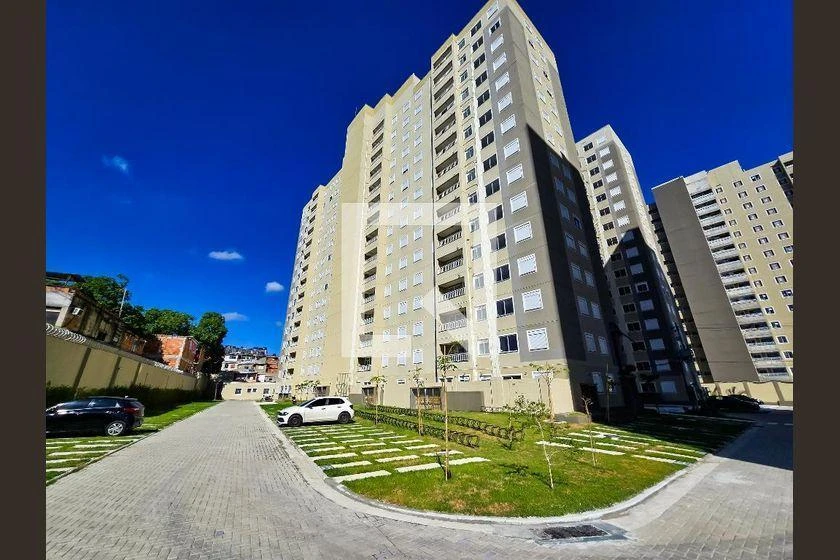 2-bedroom apartment in a building with a pool — photo 9