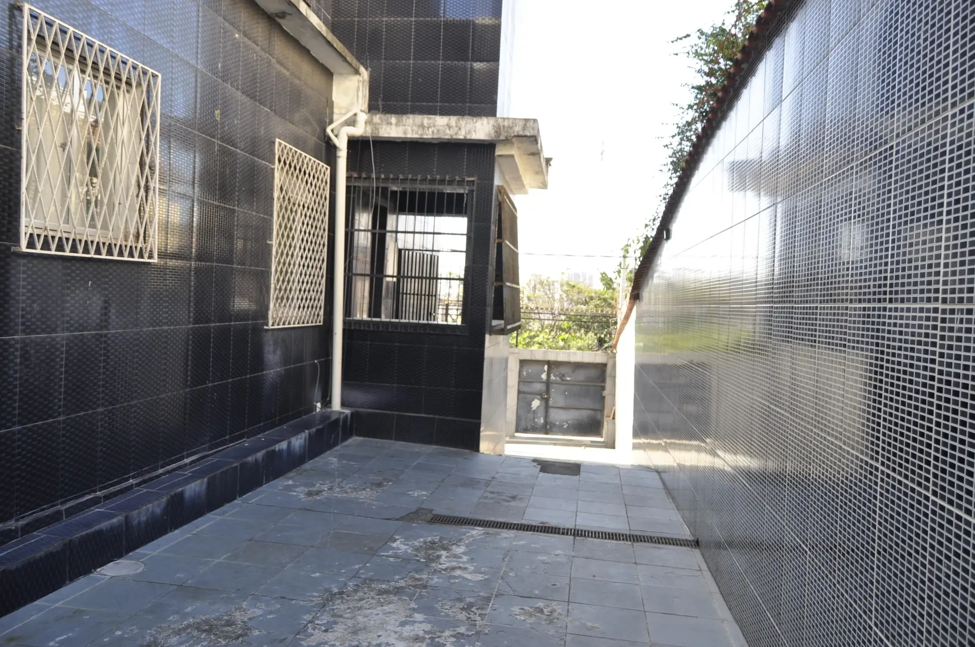 Rental house with 6 bedrooms and 4 bathrooms — photo 56