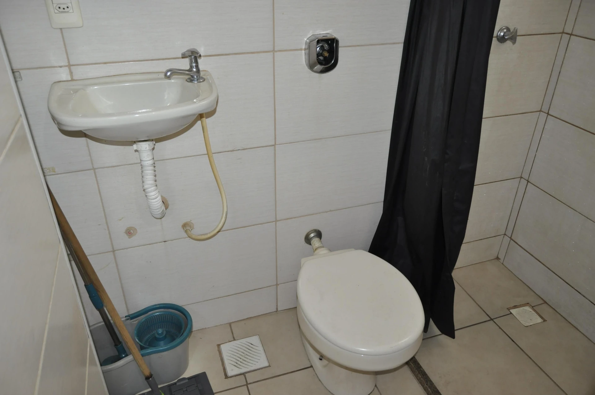 Apartamento mobiliado com 3 quartos e 2 banheiros — photo 33