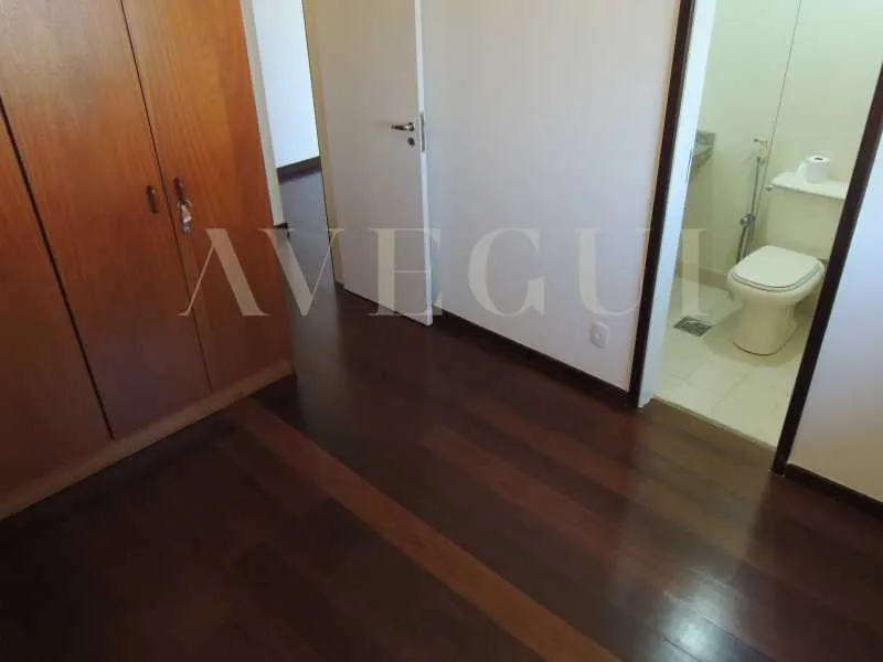 2-bedroom apartment with a water view — photo 16