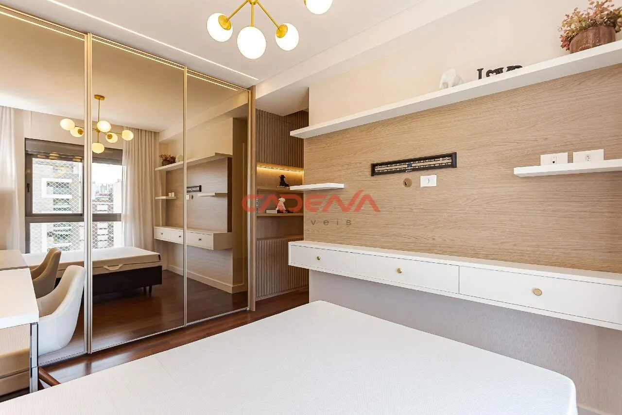 Furnished apartment with 3 en-suite bedrooms and 3 parking — photo 7