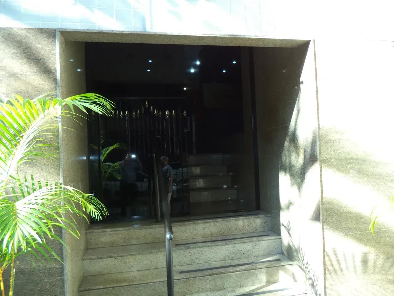 93 m² apartment with 2 bedrooms and 3 bathrooms — photo 13