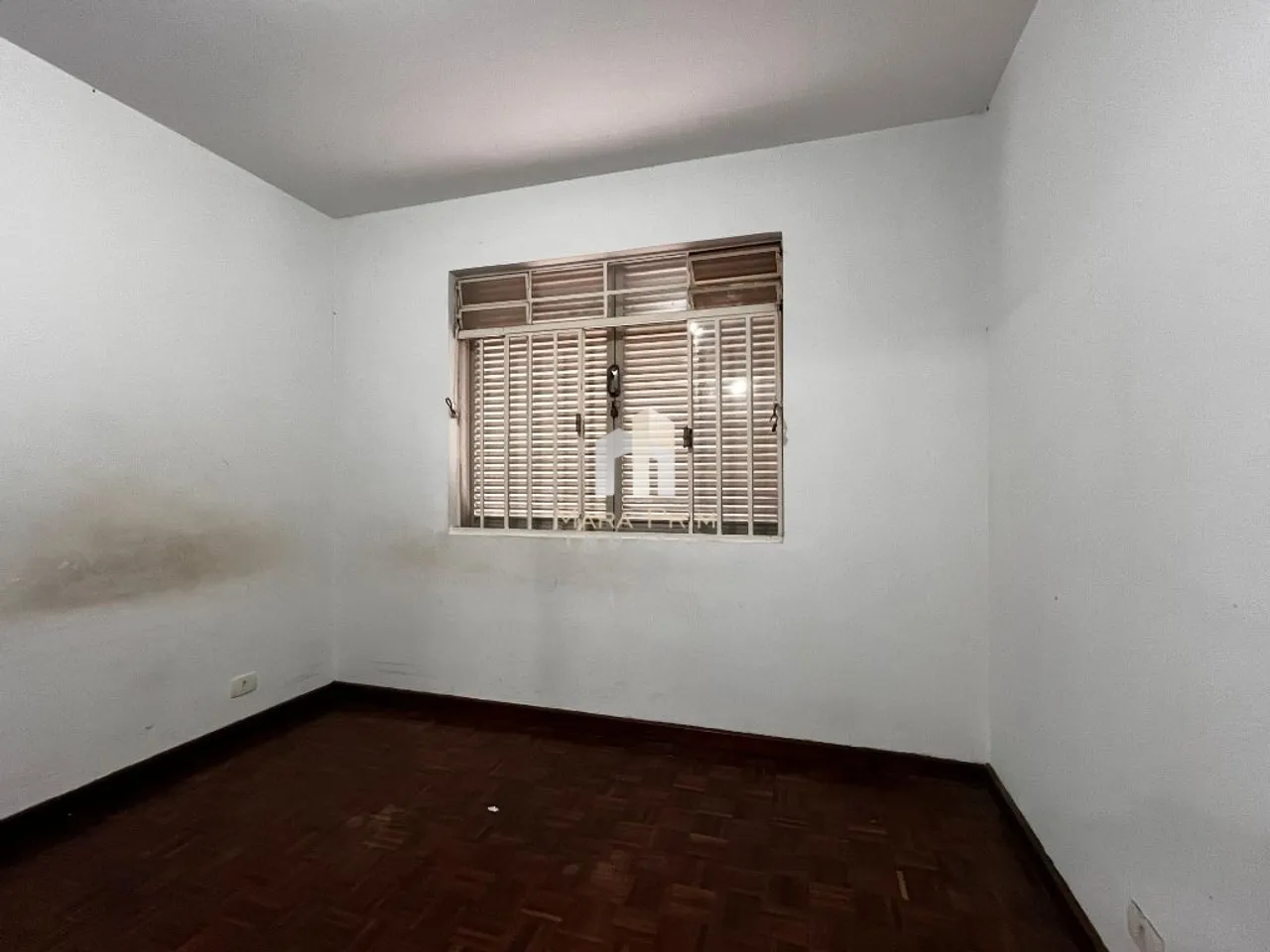 House with 3 bedrooms and fitted kitchen — photo 15
