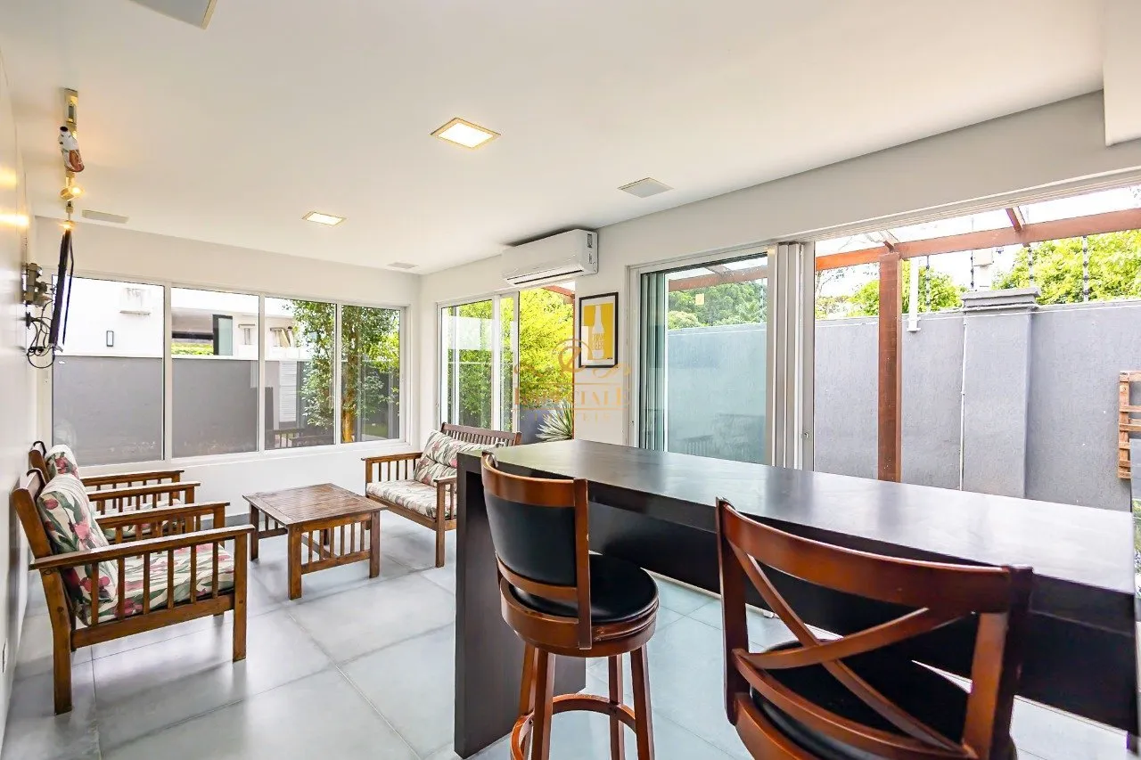 Condo house with 4 bedrooms and a private garden — photo 47
