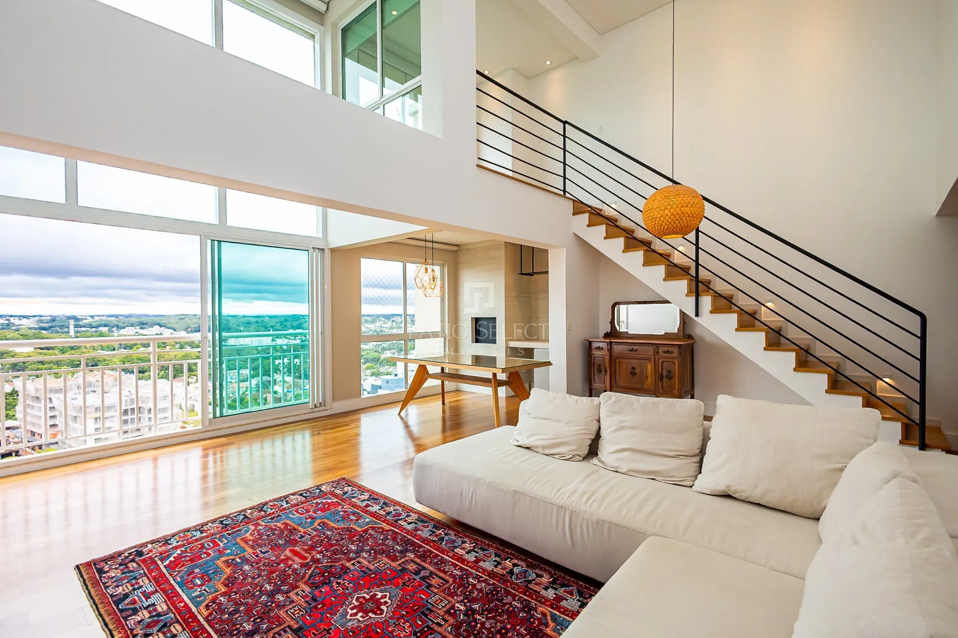 4-bedroom apartment with a fireplace — photo 79