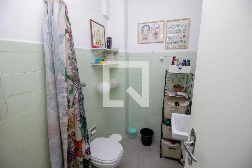 Furnished studio, 32 m², with a home office — photo 16