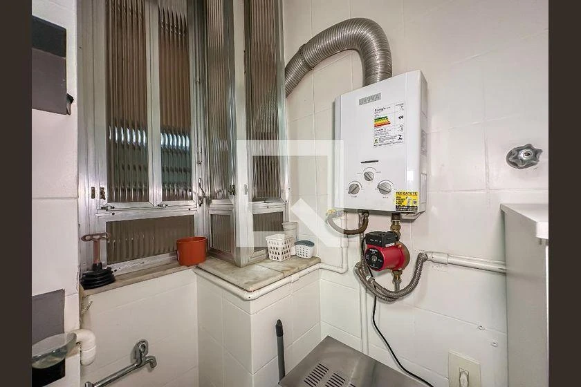 Робоче місце та 1 спальня: квартира 37 м² — photo 27