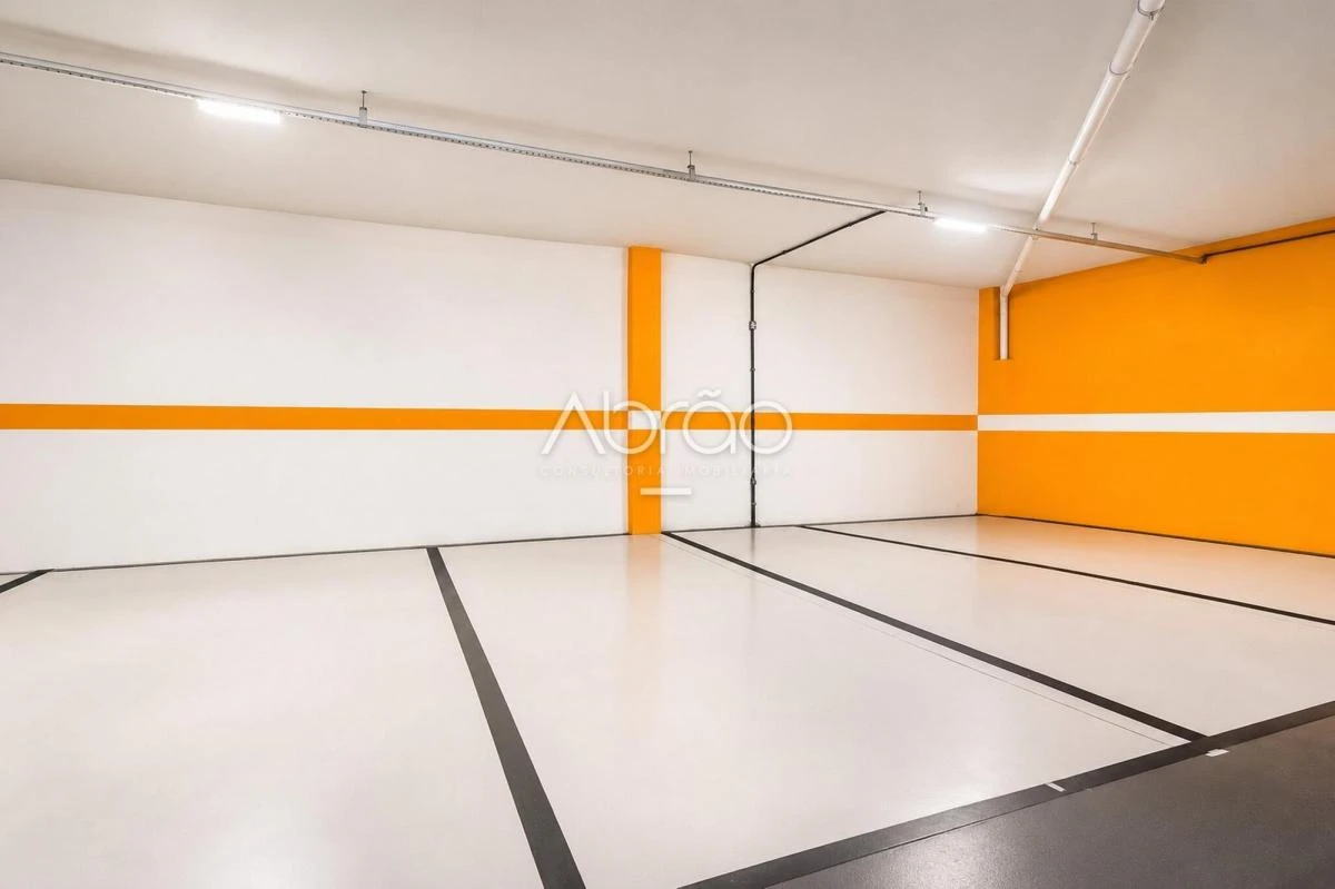 Studio mobiliado, 28 m², com janelas do piso ao teto — photo 24