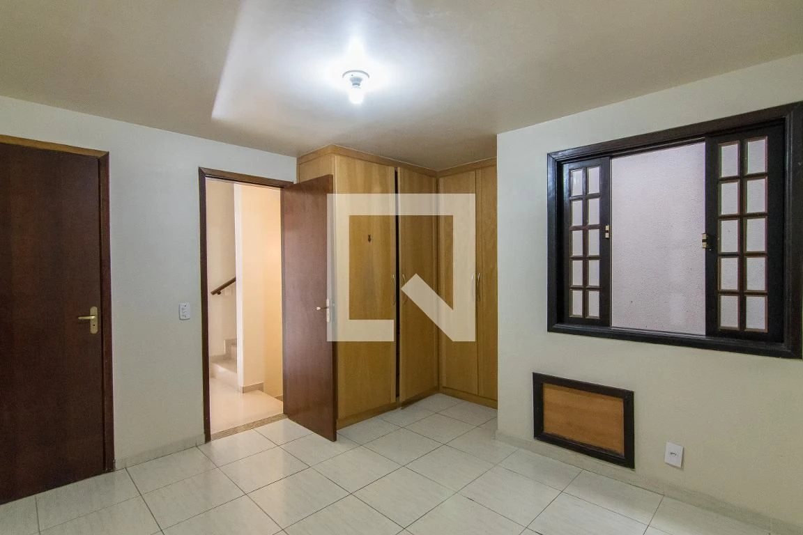 Casa de 220 m² com piscina privativa e varanda gourmet — photo 17