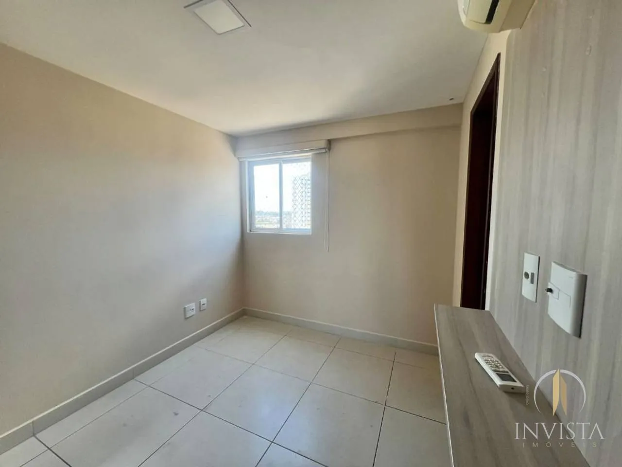 3-bedroom apartment with a walk-in closet — photo 15