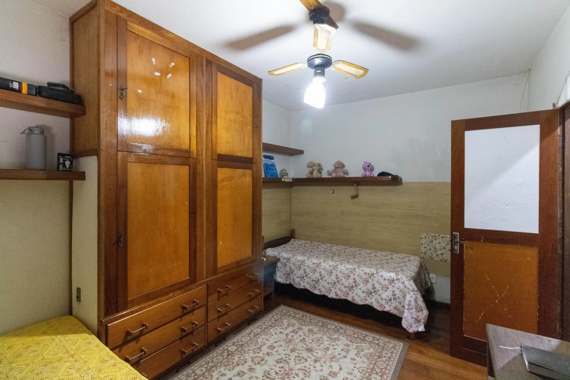 Furnished rental house with 2 bedrooms and 2 baths — photo 4