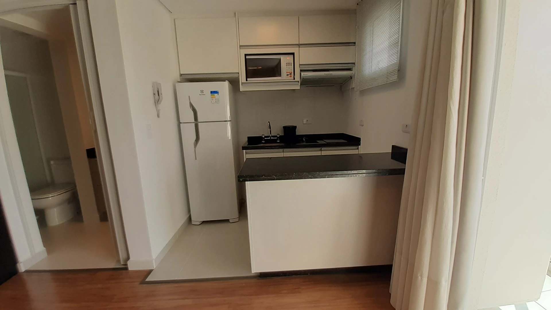 Estudio amueblado con 1 dormitorio, 1 baño y 42 m² — photo 6