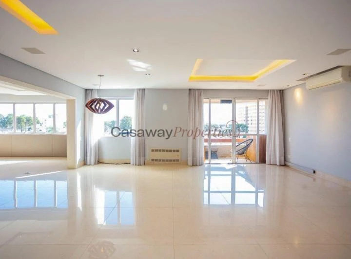 Apartamento de 256 m² com 2 suítes e 2 vagas de garagem — photo 2
