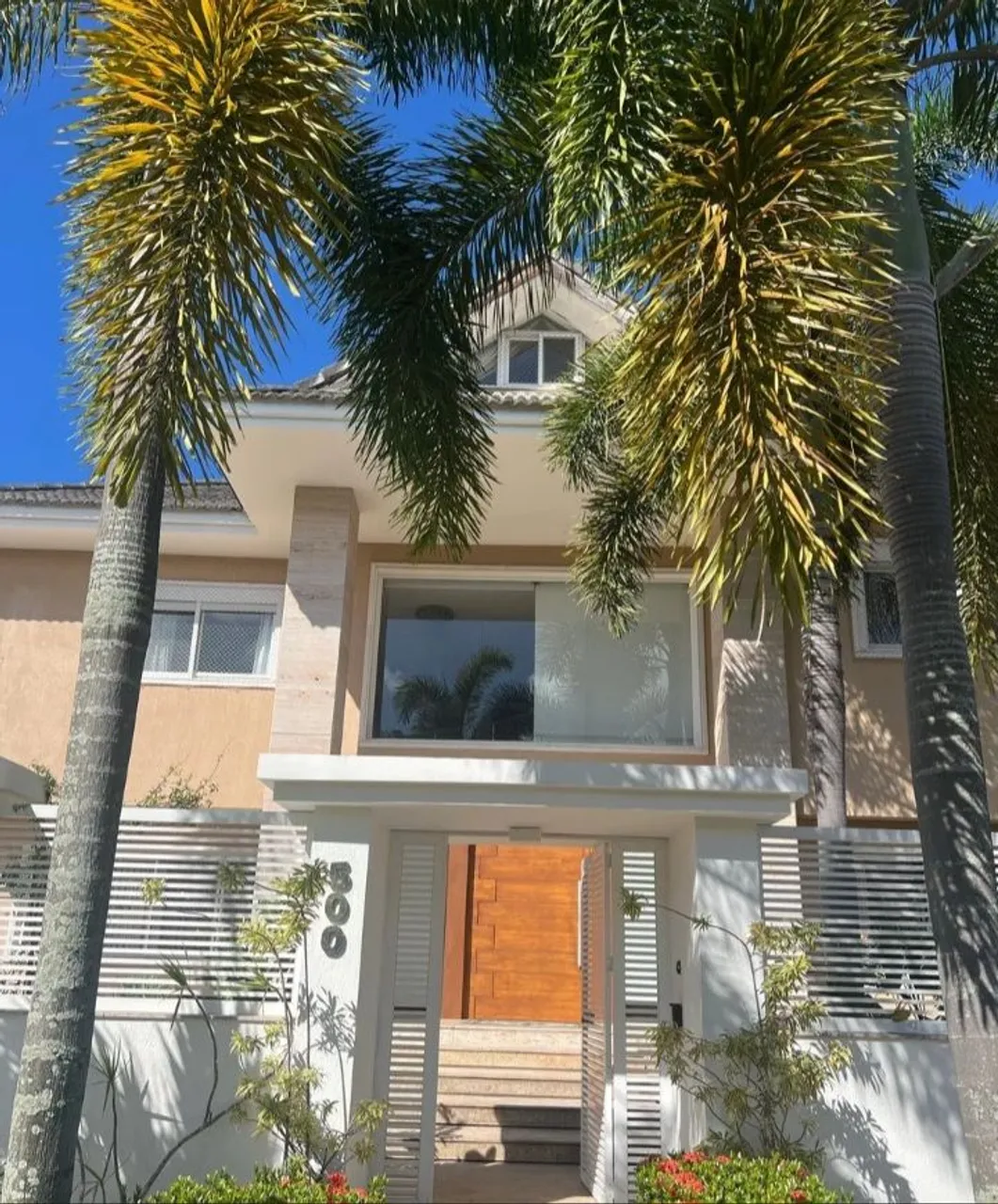 Furnished house with 5 bedrooms and 5 bathrooms — photo 4